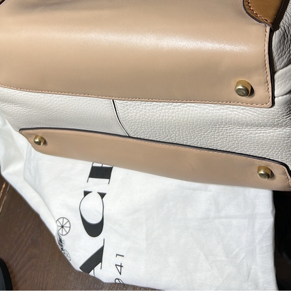 Coach 1941 Harmony Hobo In Colorblock NWT - Picture 11 of 17